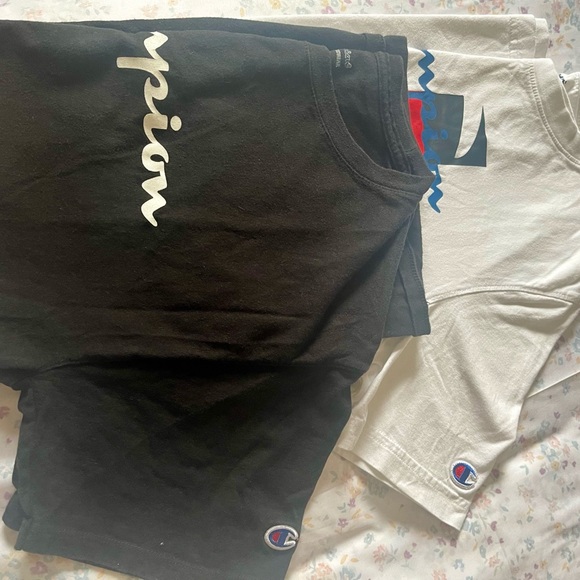 Champion tshirts - Picture 2 of 4